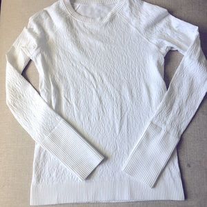 Lululemon textured run swiftly